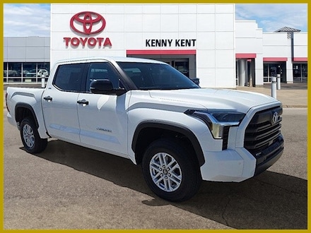 2026 Toyota Tundra SR5 Crew Max