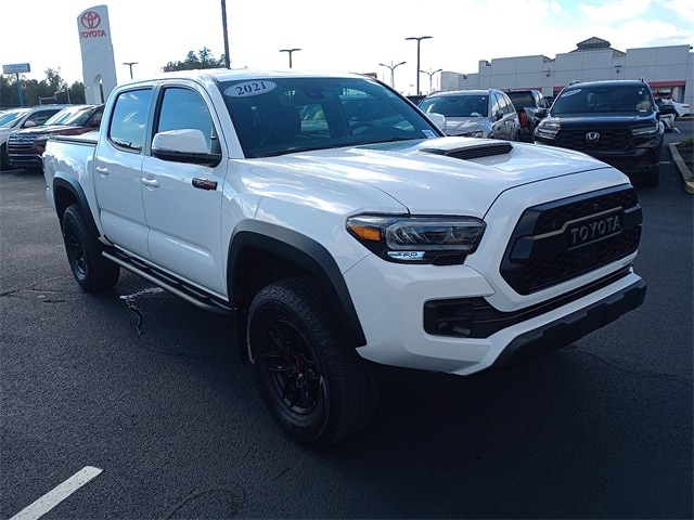 2021 Toyota Tacoma TRD Pro's photo