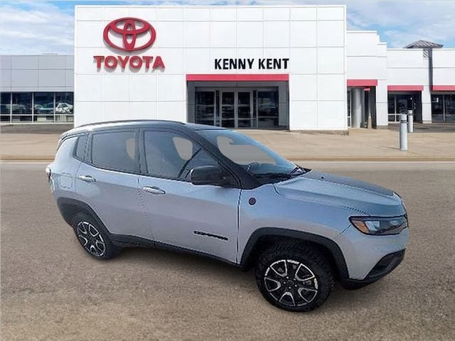 2025 Jeep Compass Trailhawk 4X4's photo