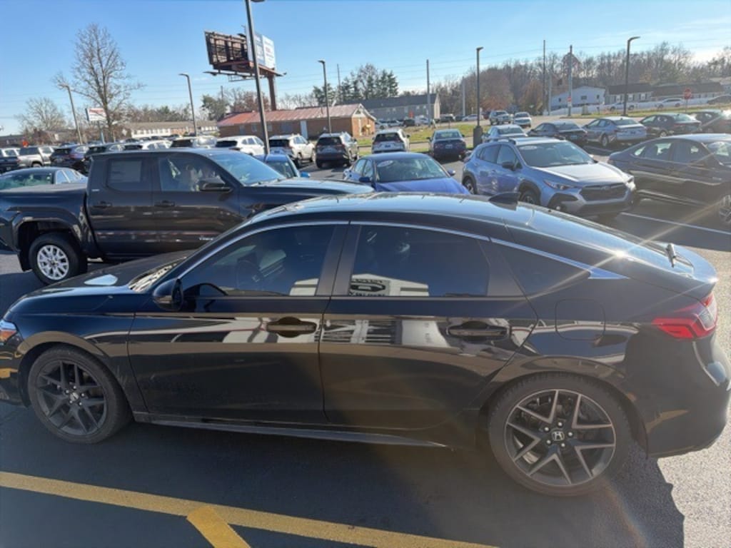 Used 2022 Honda Civic Sport Touring Hatchback