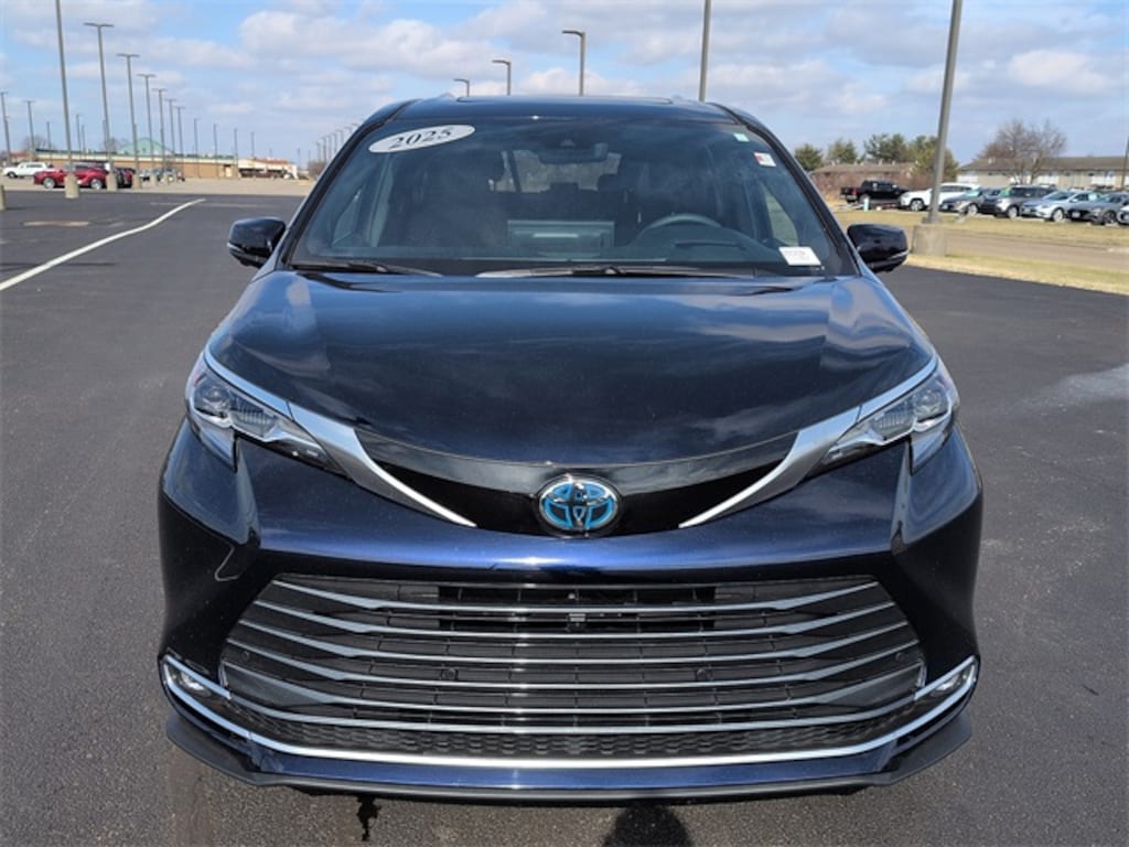 Used 2025 Toyota Sienna Platinum Van Passenger Van