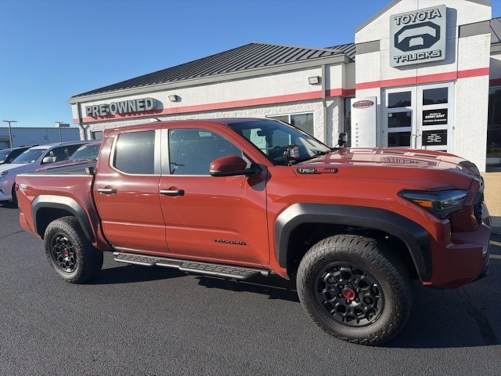 Used 2025 Toyota Tacoma TRD Off-Road Truck Double Cab