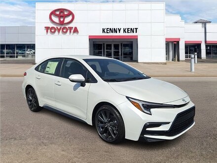 2026 Toyota Corolla Hybrid SE Sedan