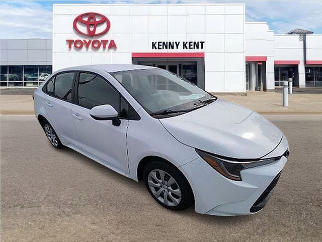 2024 Toyota Corolla LE CVT's photo