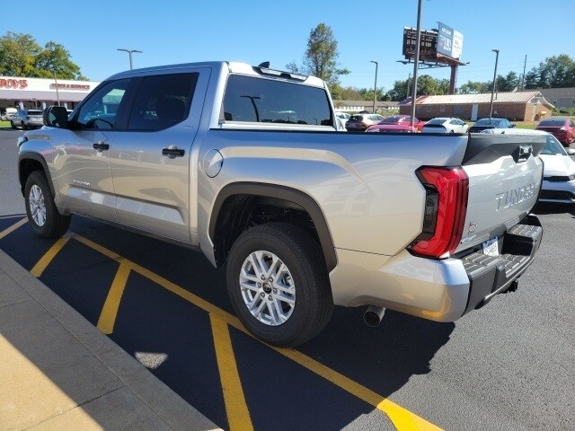 2026 Toyota Tundra SR5 photo 4
