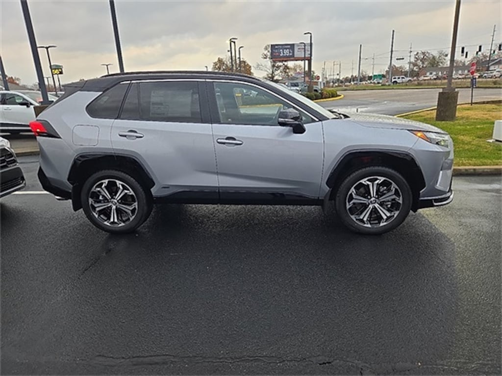 New 2025 Toyota RAV4 Plug-in Hybrid XSE SUV