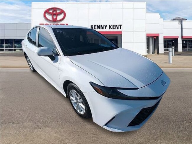 2025 Toyota Camry LE Sedan
