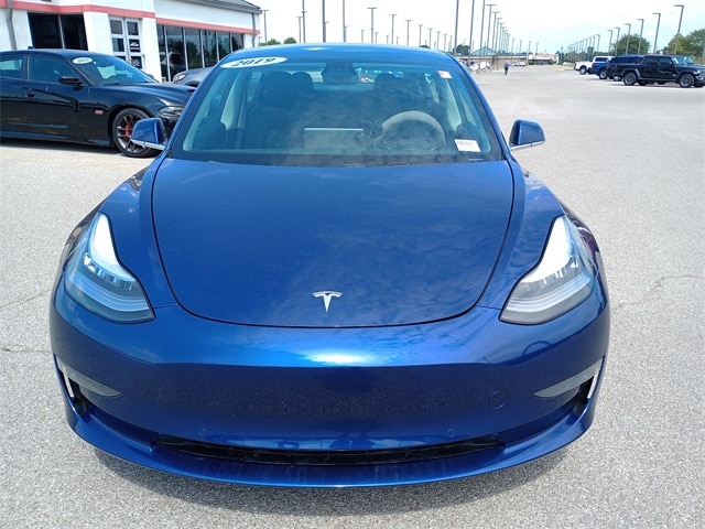 Used 2019 Tesla Model 3 Mid Range with VIN 5YJ3E1EA7KF401054 for sale in Evansville, IN