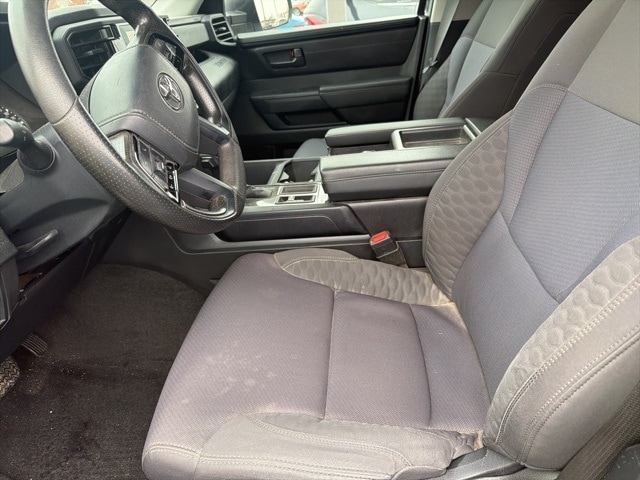 2022 Toyota Tundra SR photo 4