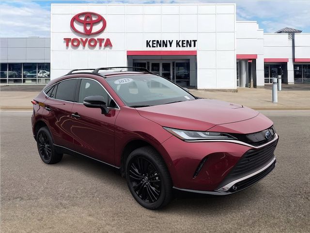 2023 Toyota Venza Nightshade Hybrid AWD's photo