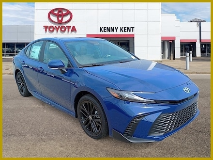 2026 Toyota Camry SE Sedan