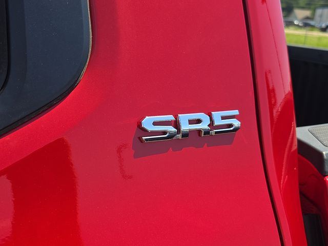 2026 Toyota Tacoma SR5 - Photo 11