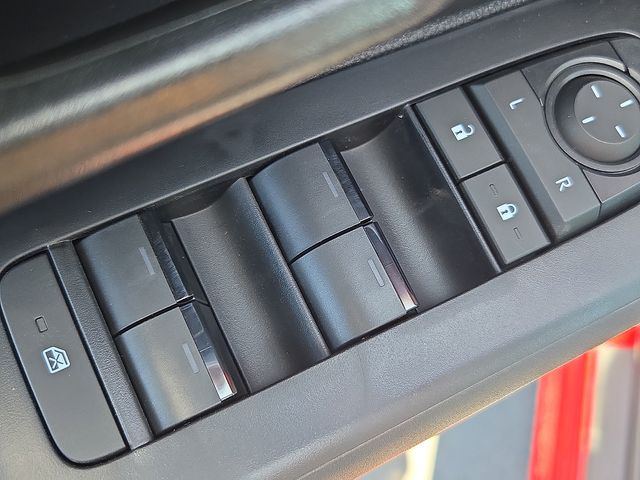 2026 Toyota Tacoma SR5 - Photo 12