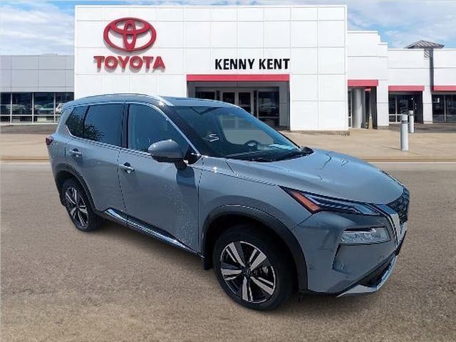 2023 Nissan Rogue Platinum AWD's photo
