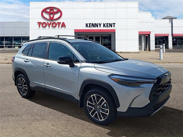 2026 Toyota Corolla Cross XLE's photo