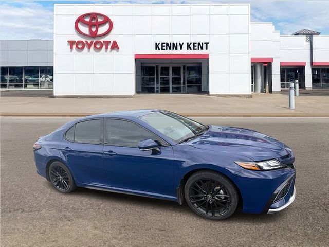 Reservoir Blue 2023 Toyota Camry Sedan Front-Wheel Drive 8-Speed Automatic