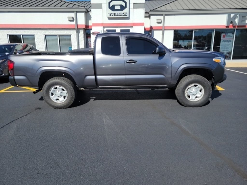 Used 2021 Toyota Tacoma SR Truck Access Cab