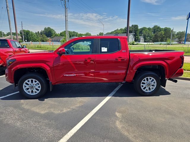 2026 Toyota Tacoma SR5 - Photo 8