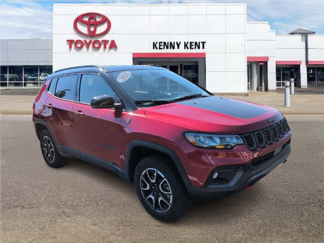 2025 Jeep Compass Trailhawk SUV