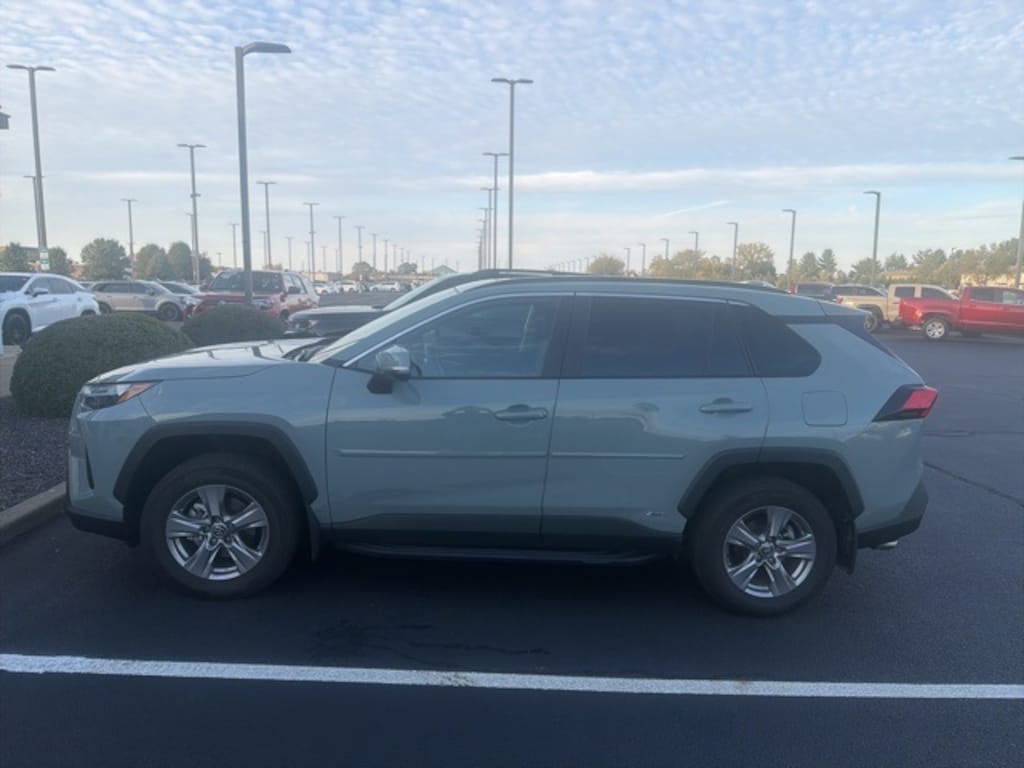 Used 2023 Toyota RAV4 Hybrid XLE SUV