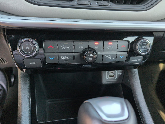 2025 Jeep Compass Limited - Photo 25