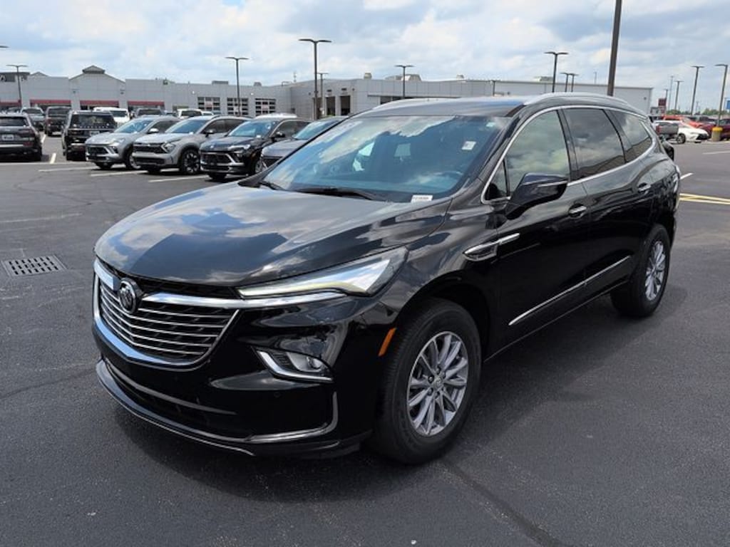 Used 2023 Buick Enclave Essence SUV