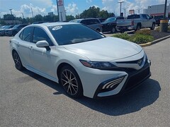 2024 Toyota Camry SE Sedan