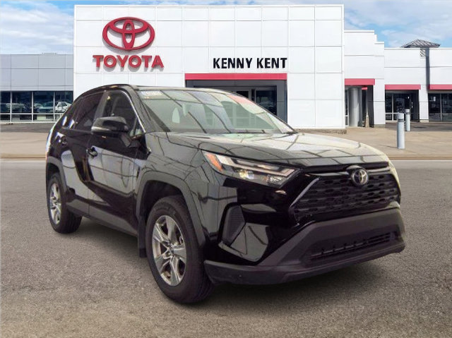 2025 Toyota RAV4 XLE FWD