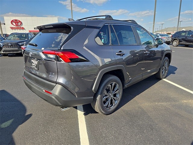 2025 Toyota RAV4 Hybrid XLE Premium photo 2