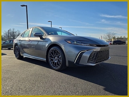 2026 Toyota Camry SE Sedan