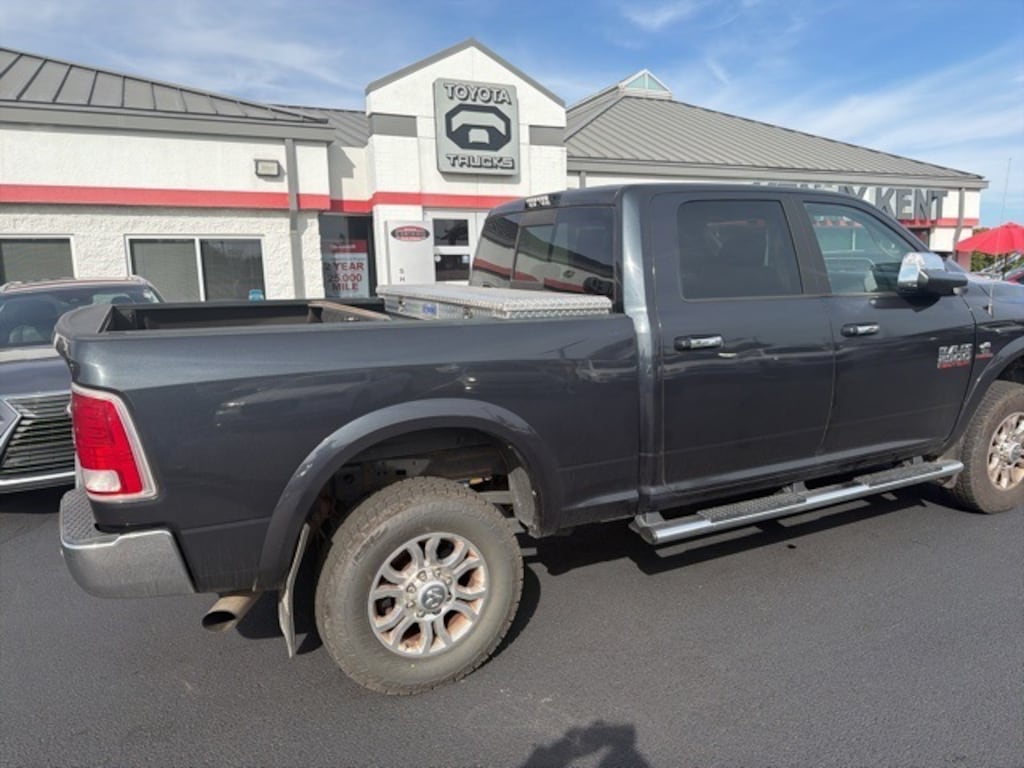 Used 2018 Ram 2500 Laramie Truck Crew Cab