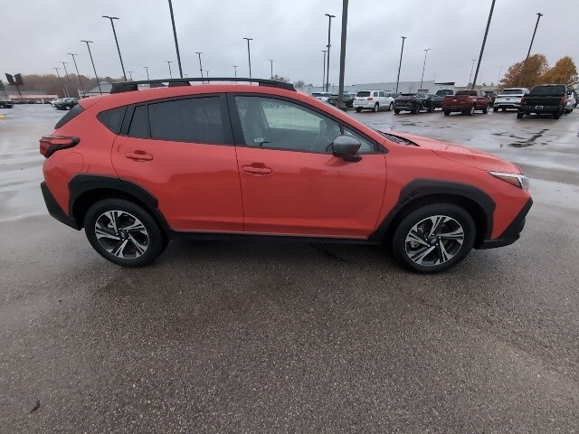 2024 Subaru Crosstrek Premium photo 2