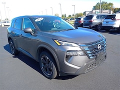 2024 Nissan Rogue SV SUV