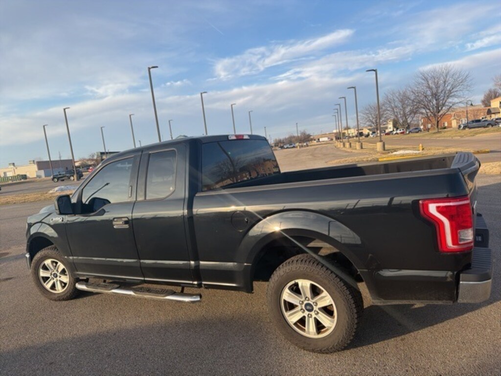 Used 2017 Ford F-150 XLT Truck SuperCab Styleside