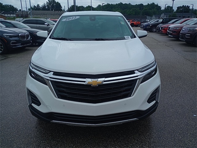 Used 2022 Chevrolet Equinox LT with VIN 3GNAXKEV2NL305369 for sale in Evansville, IN