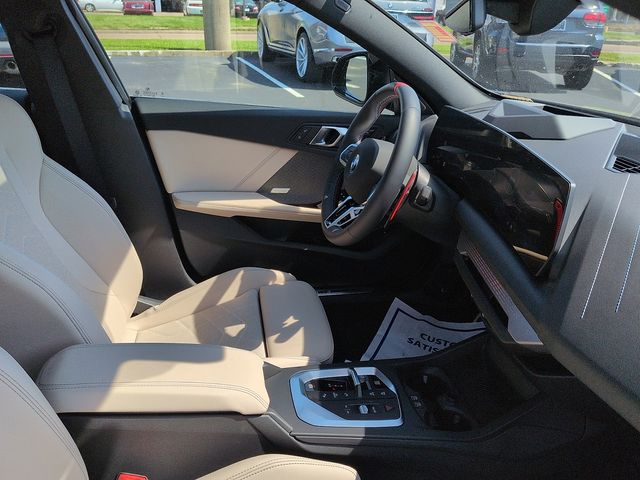 2025 BMW 2 Series M235 - Photo 10
