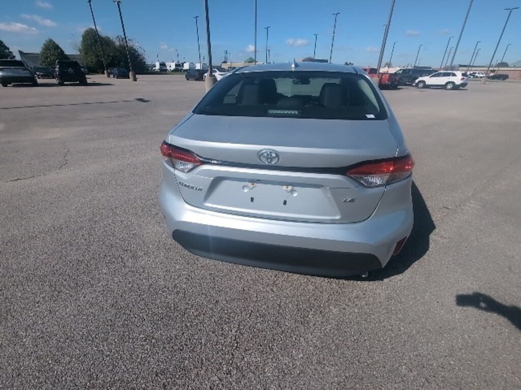 Used 2024 Toyota Corolla LE Sedan