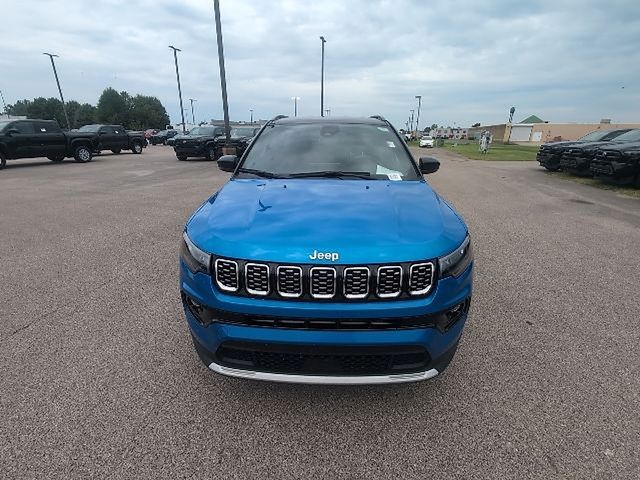 2025 Jeep Compass Limited - Photo 13