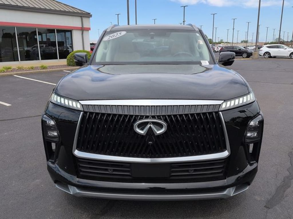 Used 2025 INFINITI QX80 LUXE SUV