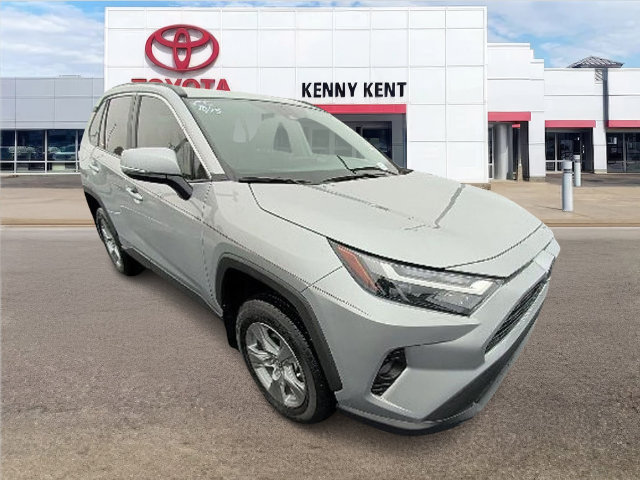 2025 Toyota RAV4 XLE SUV