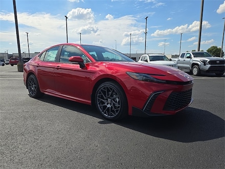 2025 Toyota Camry SE Sedan
