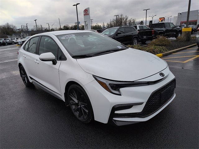 2025 Toyota Corolla SE