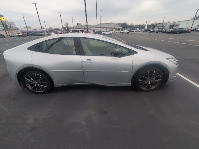 2025 Toyota Prius XLE Hatchback