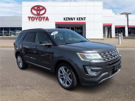 2017 Ford Explorer XLT SUV