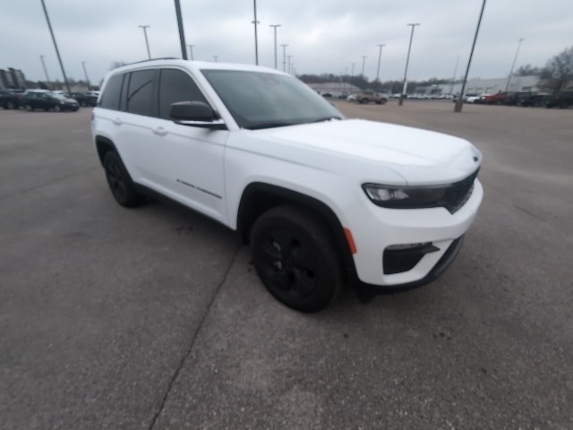 2022 Jeep Grand Cherokee 4xe's photo