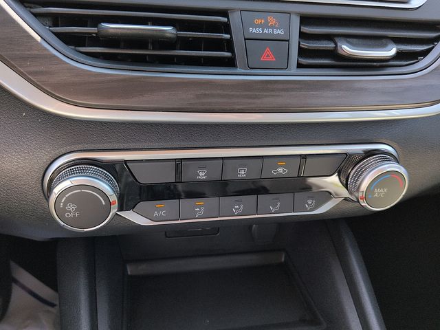 2025 Nissan Altima SV - Photo 23
