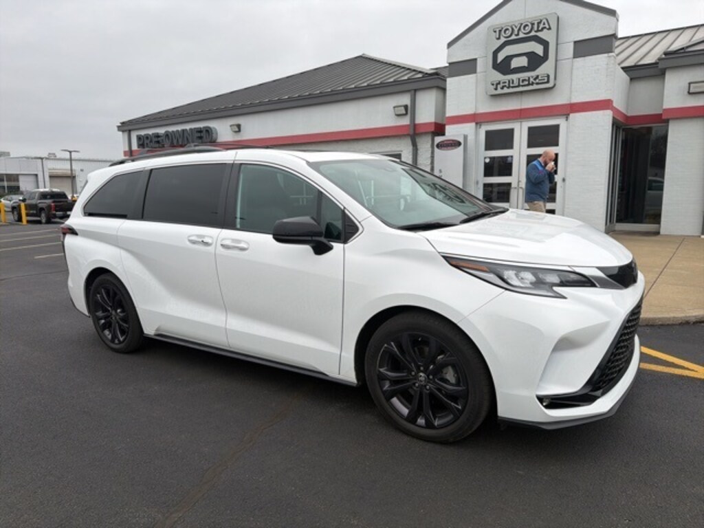 Certified 2023 Toyota Sienna XSE Van Passenger Van