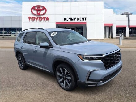 2025 Honda Pilot Touring SUV