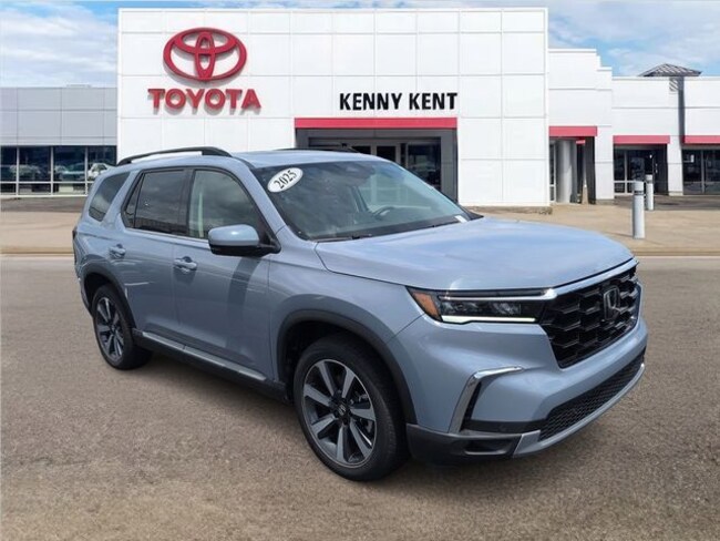 2025 Honda Pilot Touring SUV