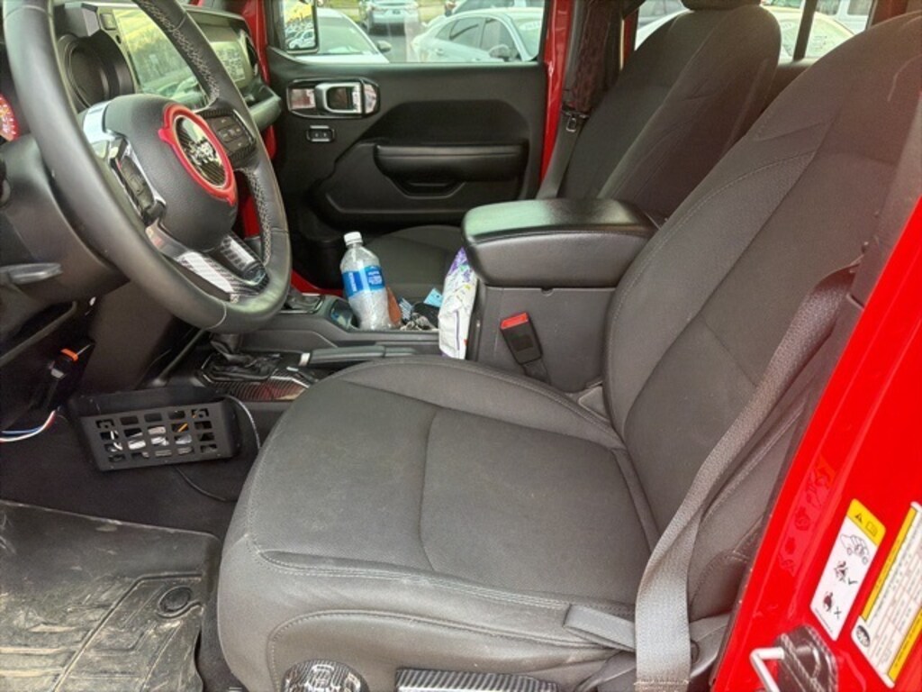 Used 2020 Jeep Gladiator Sport Truck Crew Cab